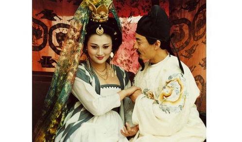 杨贵妃三级手机在线观看,穿越时空的绝色传奇  第1张